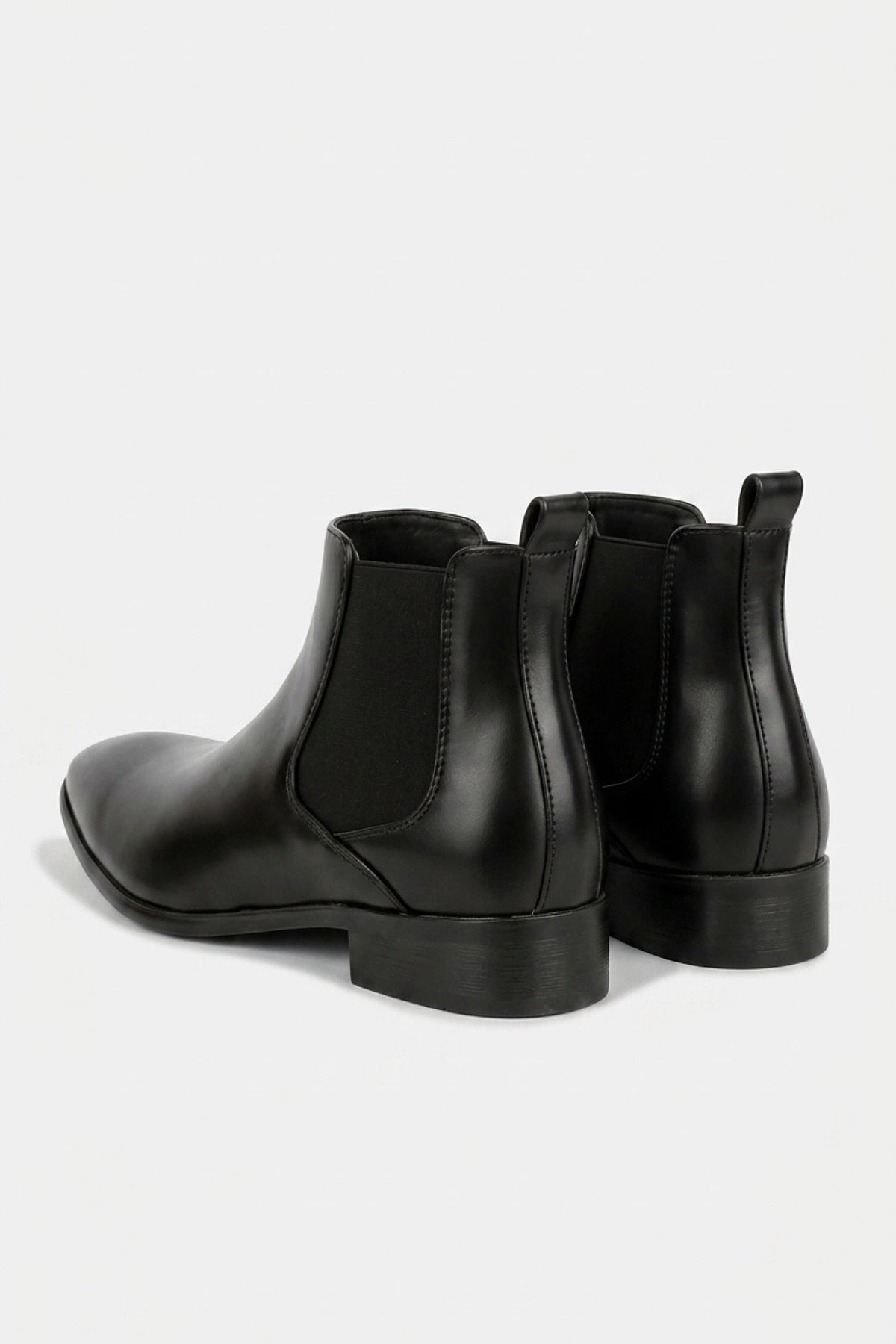 Men’s Comfortable Leather Chelsea Boots Rounded Toe Low Heel
