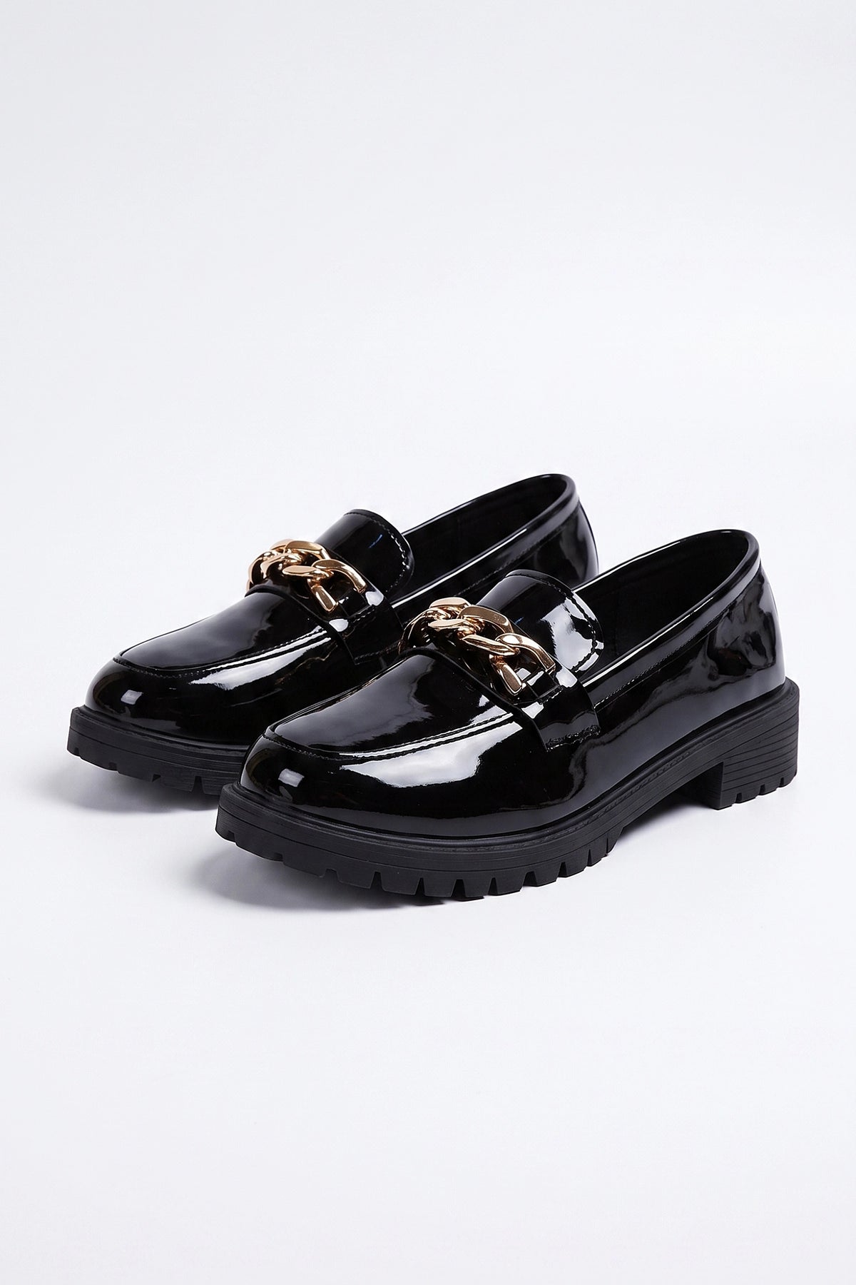 Women's Versatile Black Chunky Loafers Patent Leather with Gold Chain