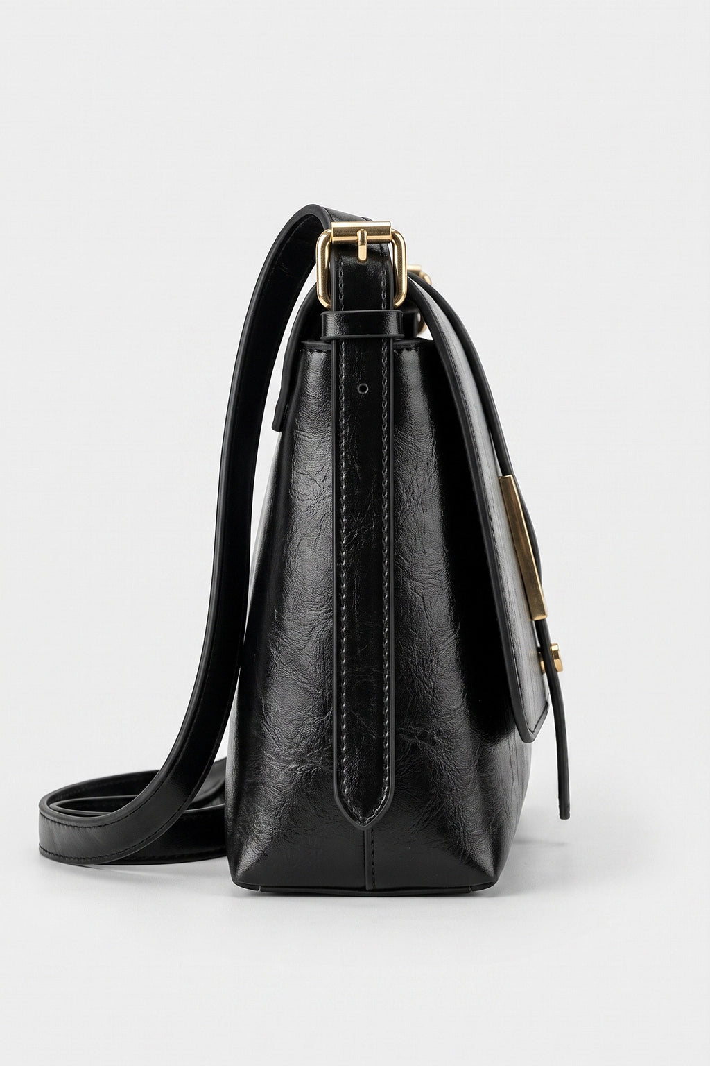 Women's Classic Flap Shoulder Bag