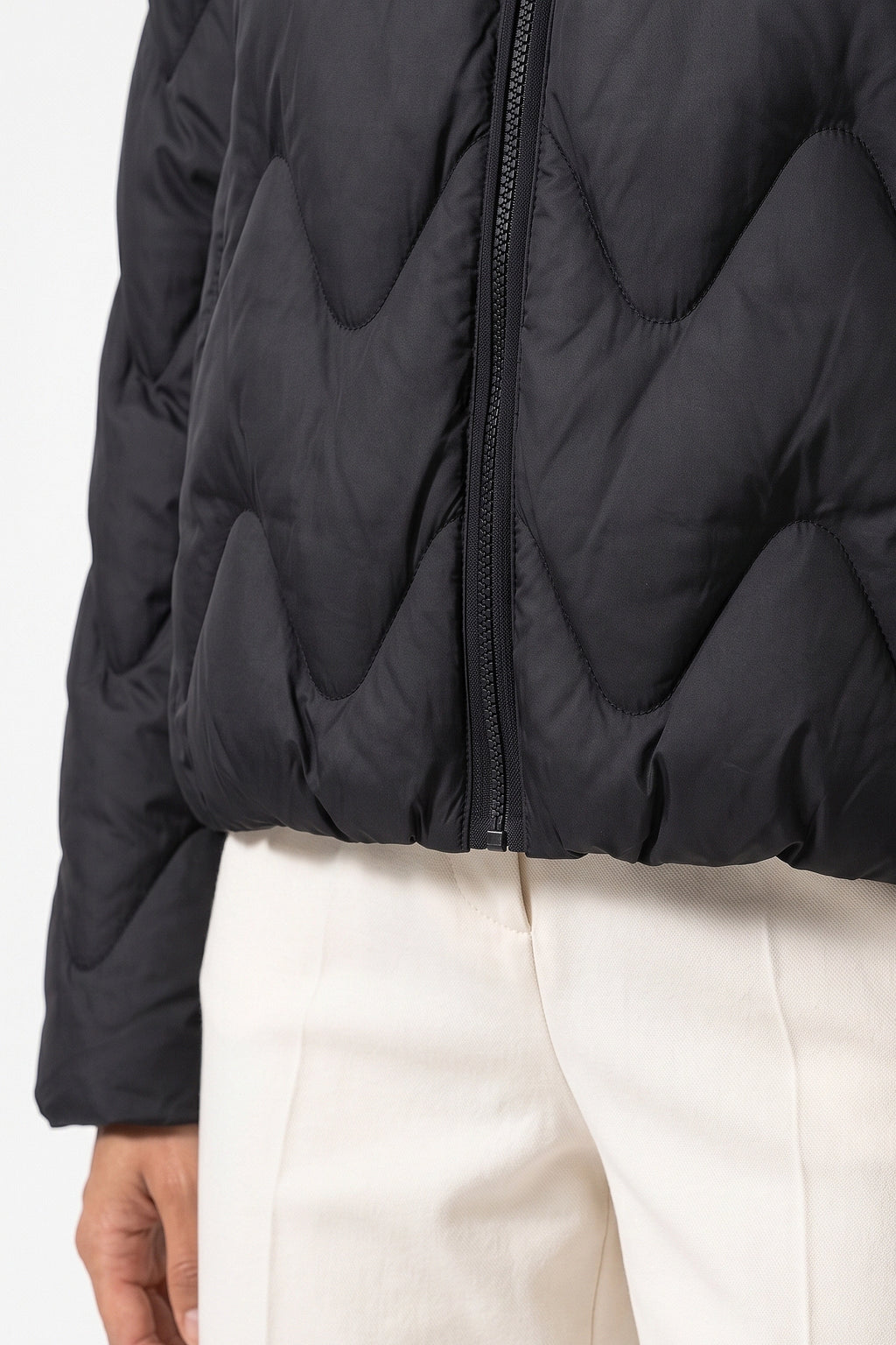 Women's Winter Warm Oversized Wavy Quilted Puffer Jacket