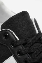 Women's Retro Gum Sole Trainers Lace Up