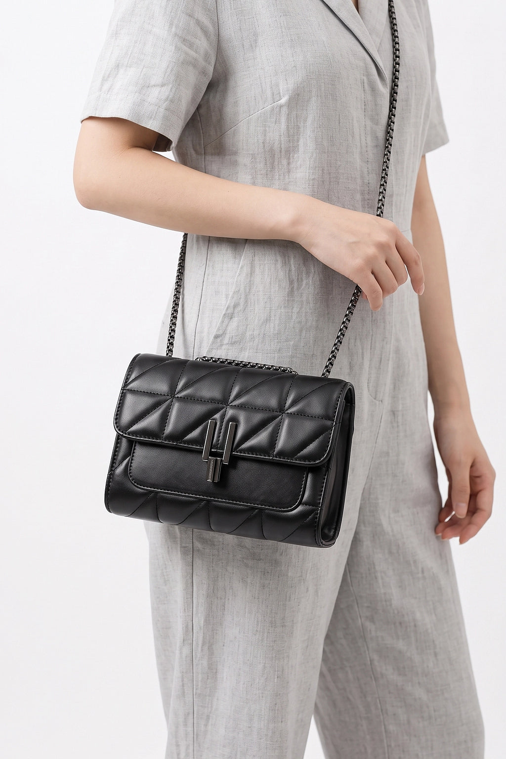 Women's Lightweight Quilted Chain Crossbody Shoulder Bag