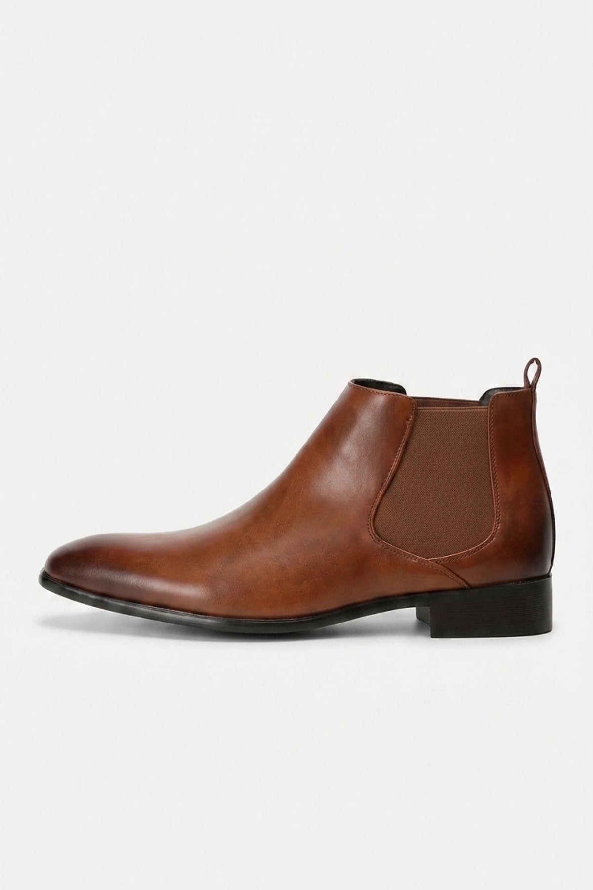 Men’s Comfortable Leather Chelsea Boots Rounded Toe Low Heel