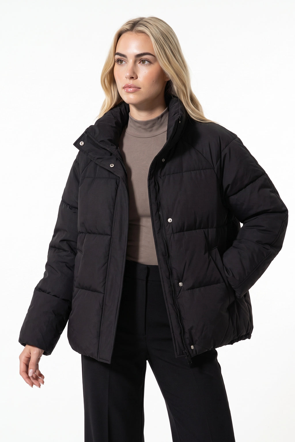 Women’s Winter Warm Black Puffer Jacket with Relaxed Fit