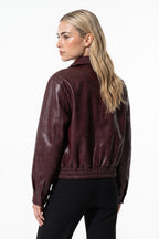 Women’s Winter Cropped Leather Jacket with Relaxed Fit