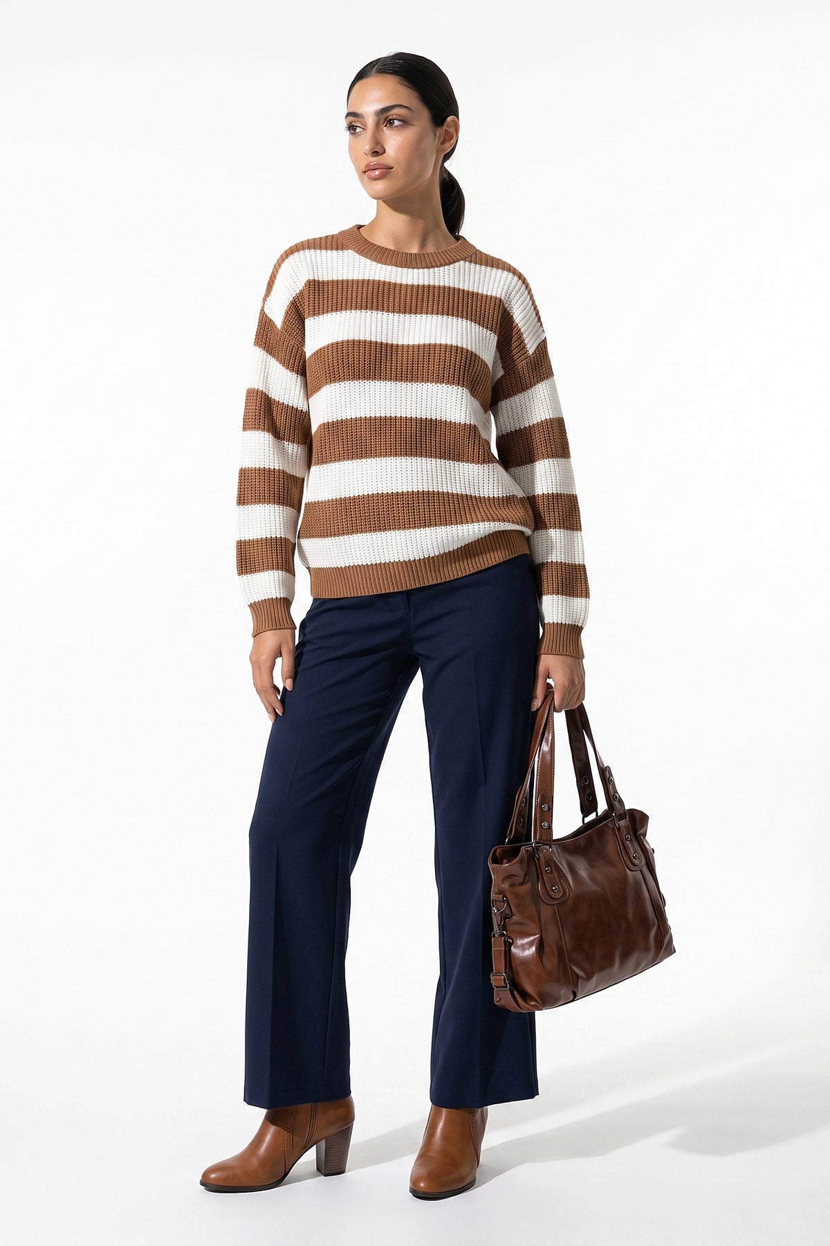 Women’s Winter Versatile Crew Neck Striped Knit Jumper with Oversized Fit