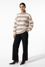 Women’s Winter Versatile Crew Neck Striped Knit Jumper with Oversized Fit