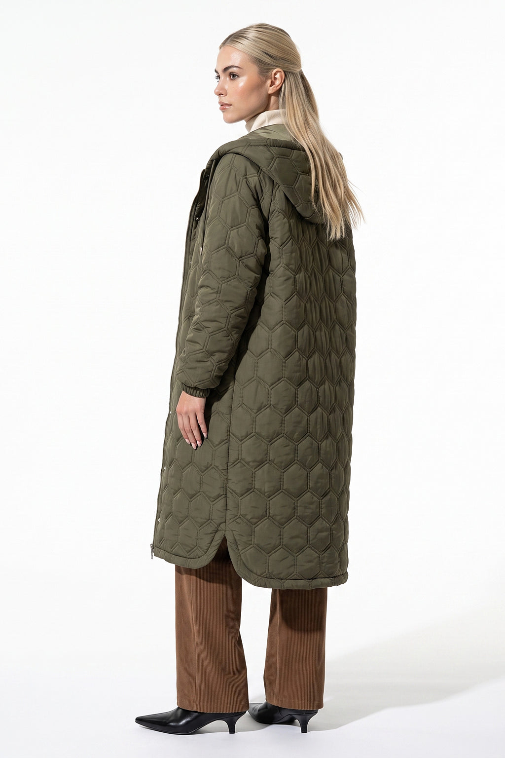 Women’s Winter Warm Longline Quilted Puffer Coat with Hood and Full Zip Front