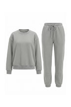 Women's Winter Relaxed Tracksuit Set with Crewneck Sweatshirt and Trousers